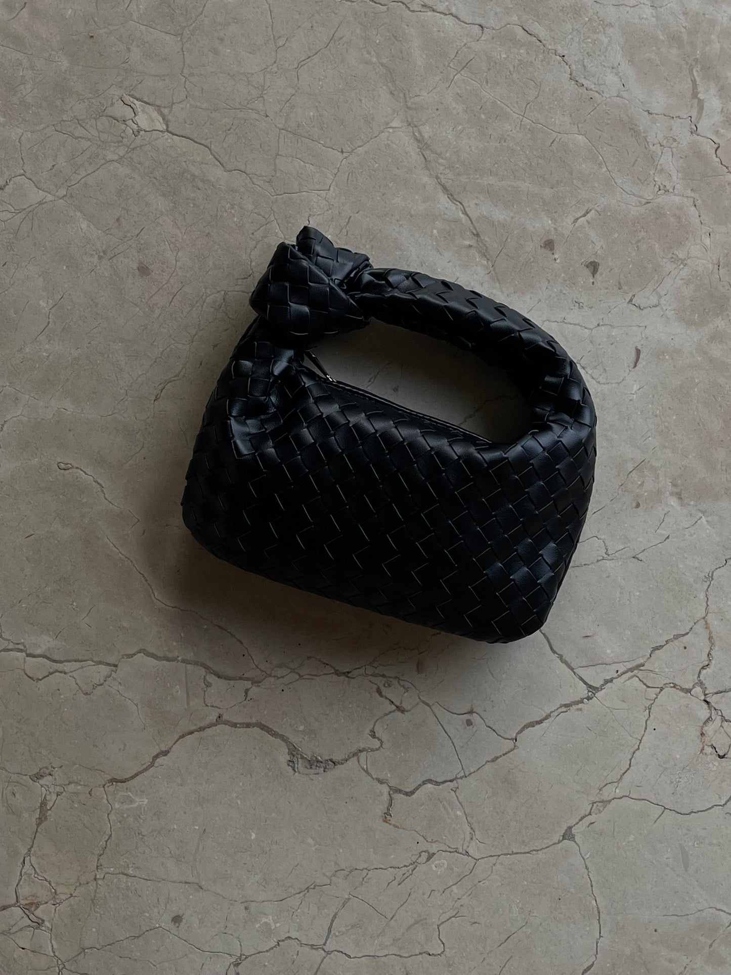 Bolsa Milán Negra